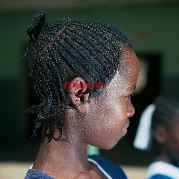 MI_26318 Sudan, Omdurman, Mädchen mit traditioneller Flecht-Frisur