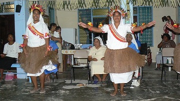 Kiribati, Tarawa, Konvent, Tanz am Begrüßungsabend